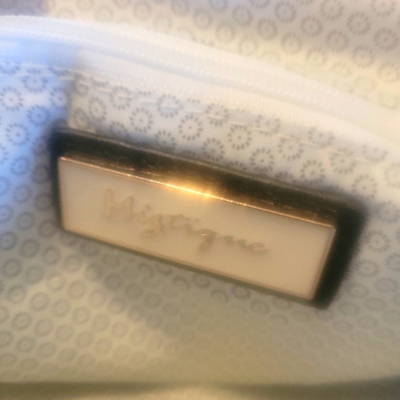 Miztique Daisy Rattan Convertible Cream and Black 2 in 1 Vegan Leather Backpack - Picture 10 of 12